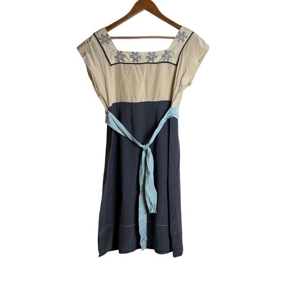 Diodore 100% silk dress. Size small - Picture 6 of 7